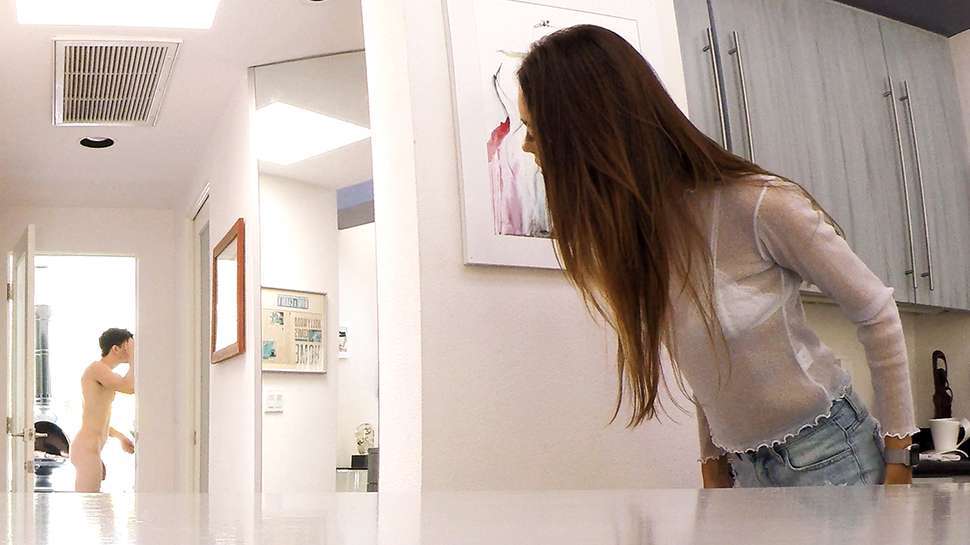 Stacey Saran Sarışın Bir Milf Sert Sik Seviyor